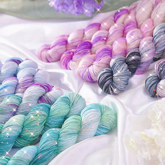 Glitter yarn for making clothes